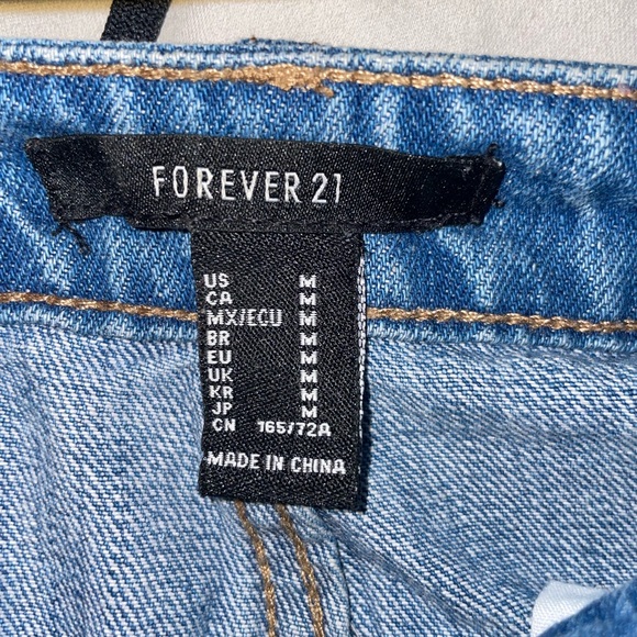 Ripped jeans - Picture 3 of 3